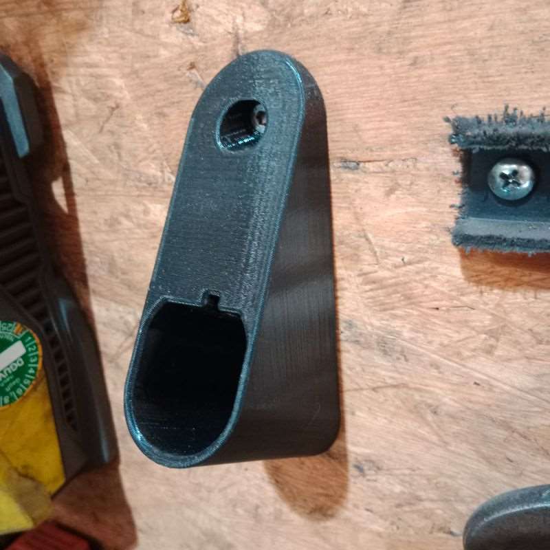Wall Mount Power Tool Battery  - огляд і ціна Power Tools Display Rack
